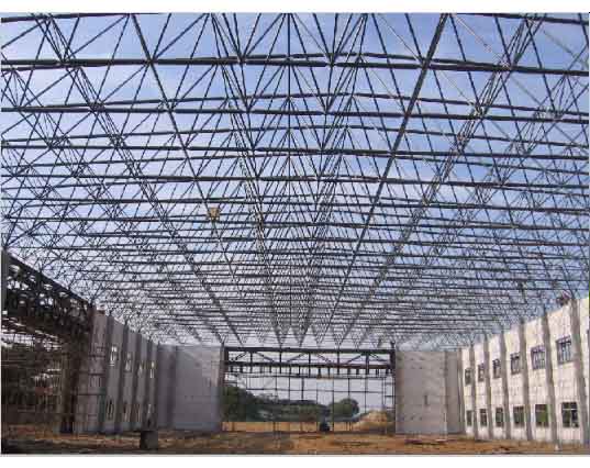 万宁湖南长沙5712飞机库网架工程